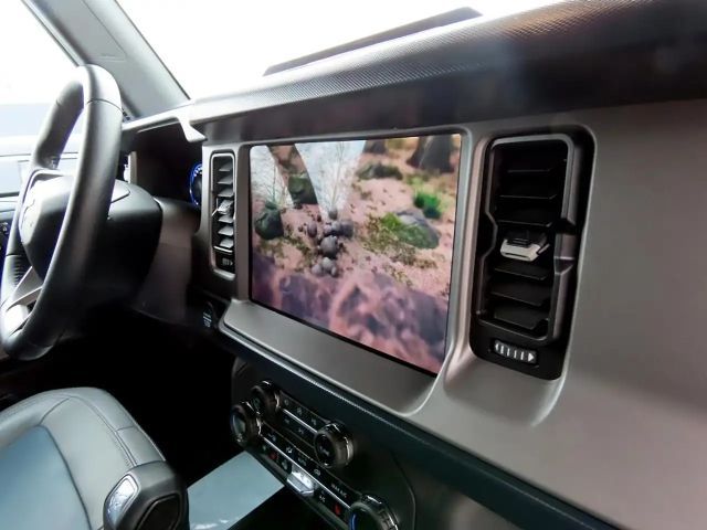 Ford Bronco 4x4 AWD Outer Banks