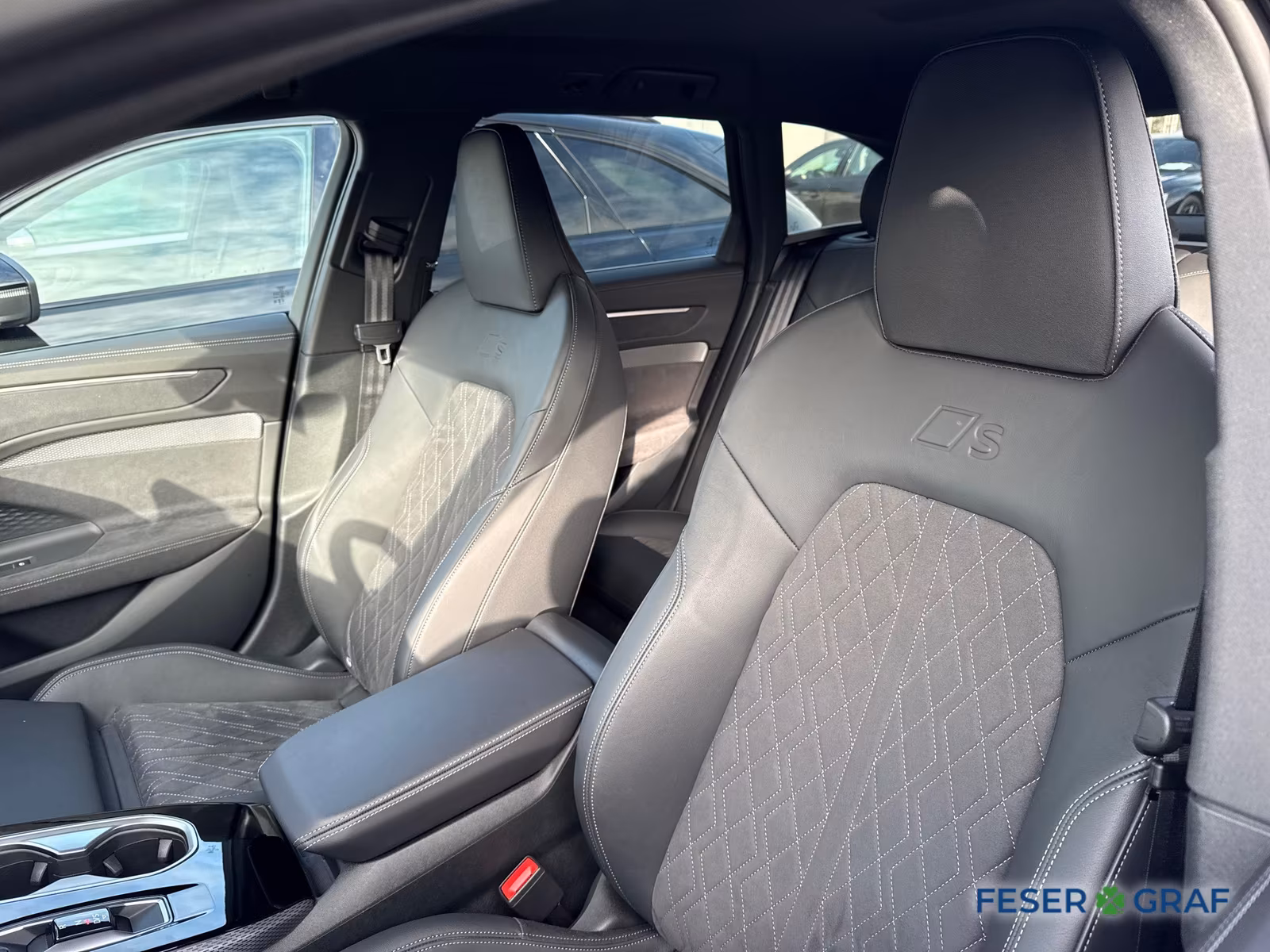 Audi A6 Avant Quattro S-Line