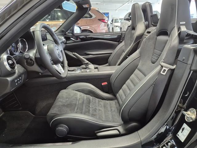 Mazda MX-5 Homura SkyActiv