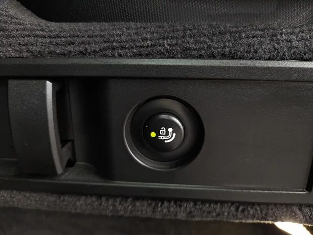 BMW 330 330e M-Sport Touring