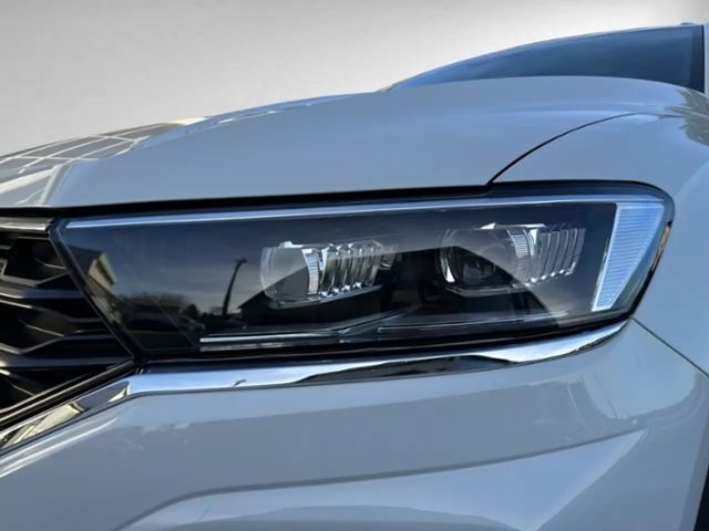 Volkswagen T-Roc 1.5 TSI DSG Sport