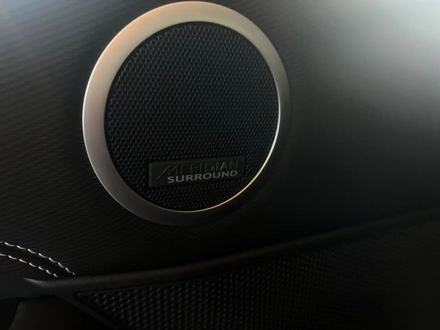 Land Rover Discovery Dynamic HSE