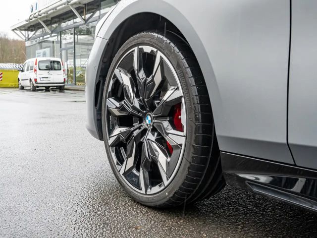 BMW 540 540d M-Sport Sedan xDrive