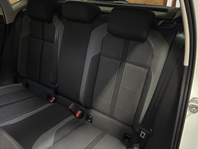 Volkswagen Polo 1.0 TSI DSG