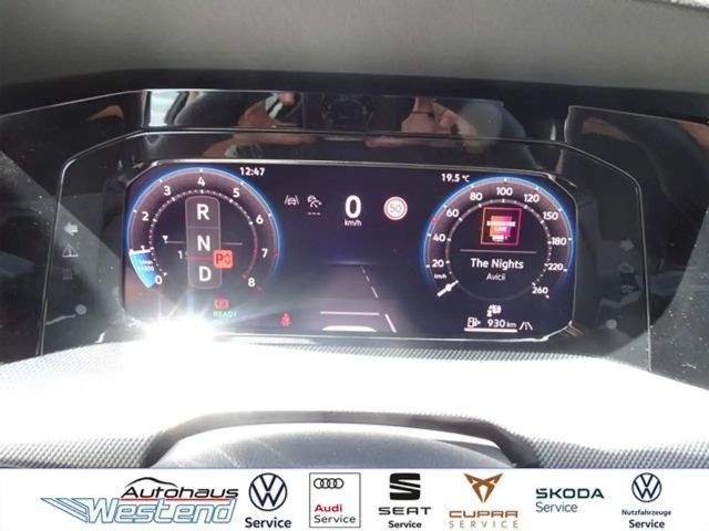 Volkswagen Golf DSG R-Line