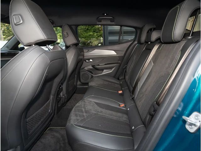 Peugeot 408 EAT8 GT-Line Hybrid
