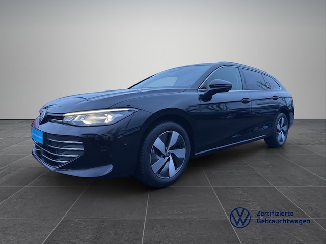 Volkswagen Passat 1.5 eTSI Business Variant