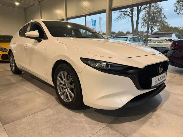 Mazda 3 Autom. Navigation/Head-Up Display/LED/PDC/ACC