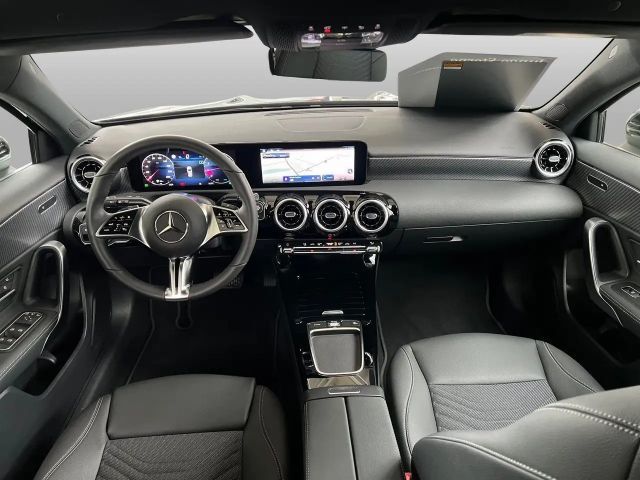 Mercedes-Benz A 200 Progressive