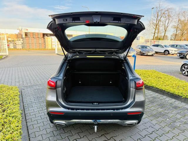 Mercedes-Benz GLA 200 GLA 200 d Progressive