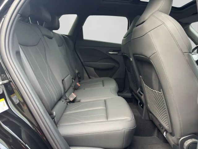 Audi Q3 S-Line S-Tronic