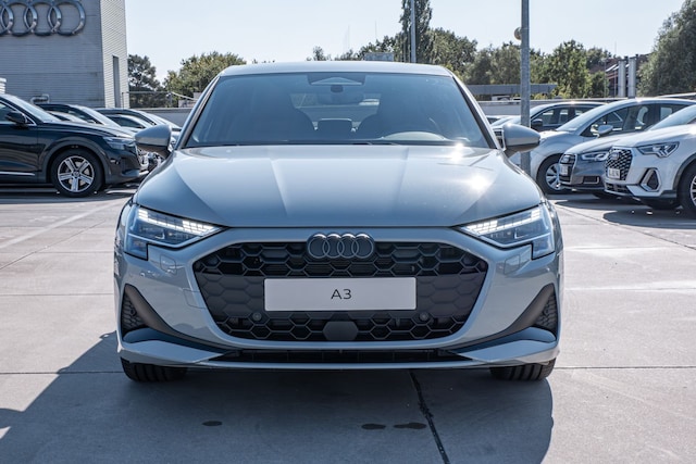 Audi A3 S-Tronic Sedan