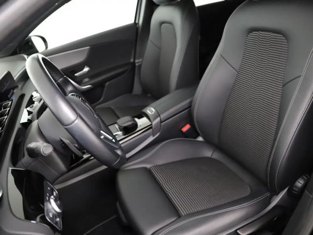 Mercedes-Benz A 250 Progressive