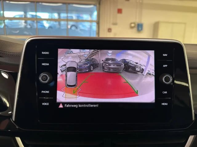 Volkswagen T-Roc 1.5 TSI DSG R-Line