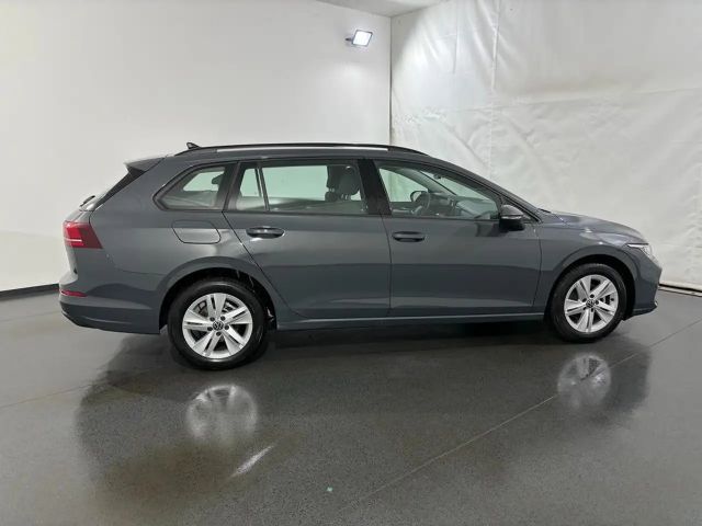Volkswagen Golf 1.5 TSI Life Variant