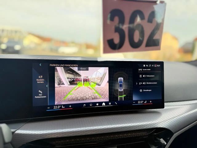 BMW 318 318i M-Sport Touring