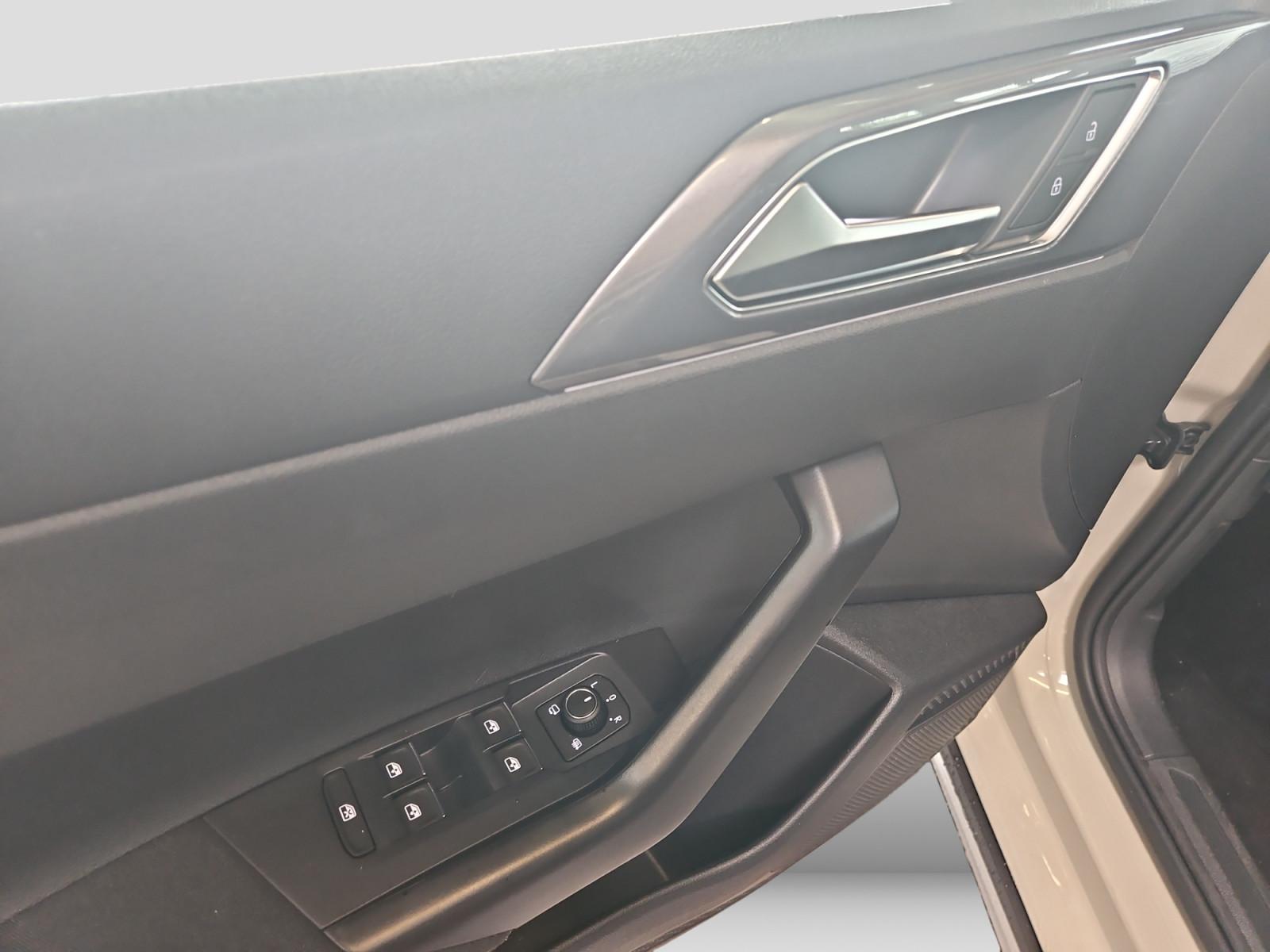 Volkswagen Taigo 1.0 TSI DSG Style