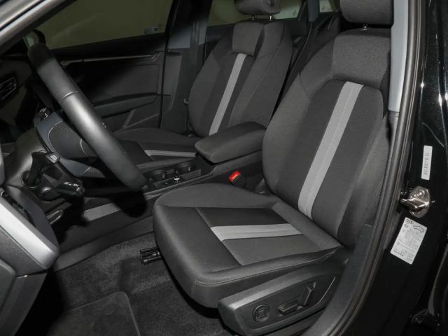 Audi A3 30 TDI Sedan