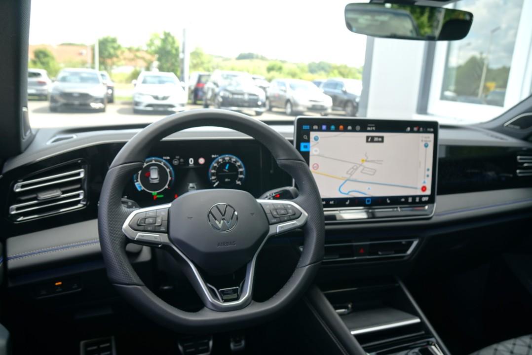 Volkswagen Tiguan 1.5 eTSI IQ.Drive R-Line