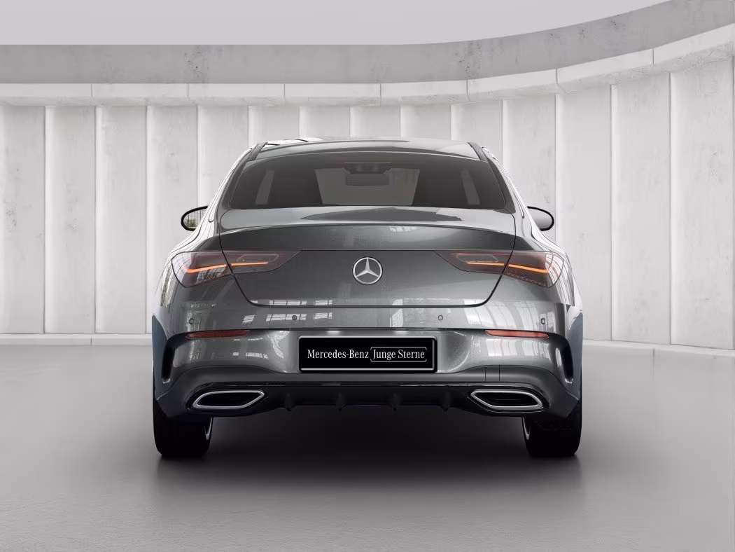 Mercedes-Benz CLA 200 AMG Line Coupé