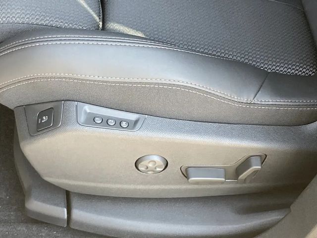 Peugeot 3008 EAT8 GT-Line Hybrid