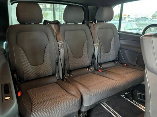 Mercedes-Benz V 300 V 300 d