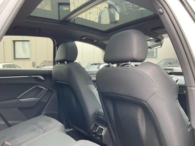 Audi Q3 40 TFSI Quattro S-Line