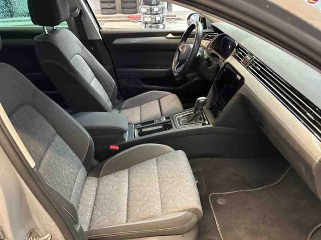 Volkswagen Passat 2.0 TDI Business DSG Variant