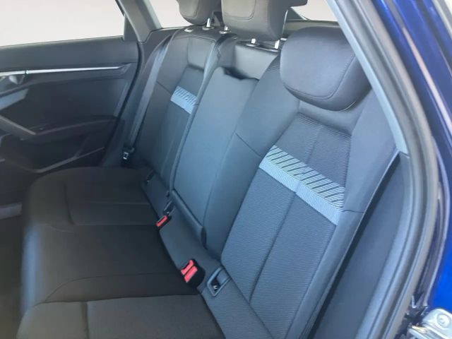 Audi A3 30 TDI Sedan