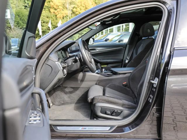 BMW 520 520d M-Sport Touring