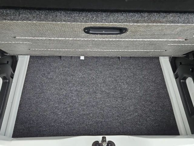 Volkswagen up! Active