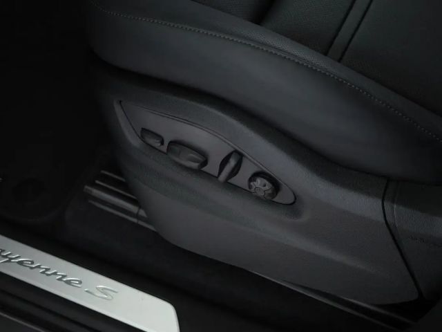 Porsche Cayenne E-Hybrid S