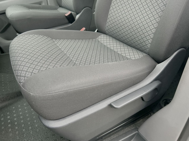 Volkswagen Caravelle 2.0 TDI DSG Lang T6