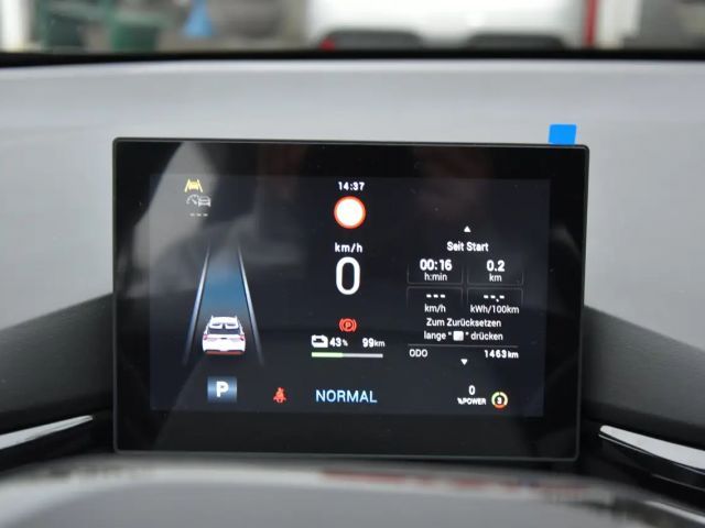 MG MG4 51 kWh 64 kWh Luxury