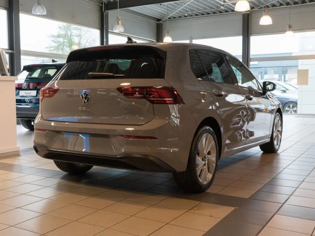 Volkswagen Golf 1.5 TSI Life