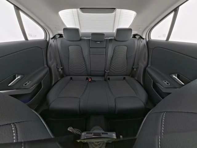 Mercedes-Benz A 200 Progressive