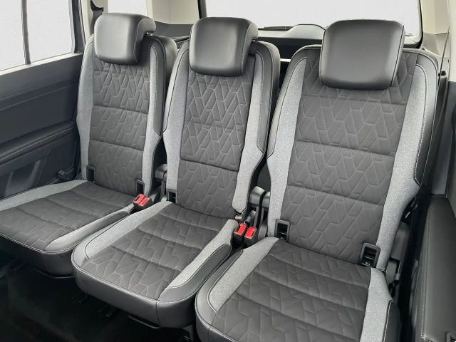 Volkswagen Touran DSG