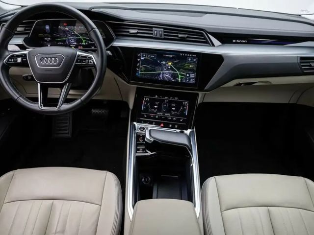 Audi e-tron 55 S-Line