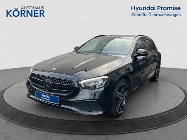 Mercedes-Benz E 200 AVANTGARDE Estate