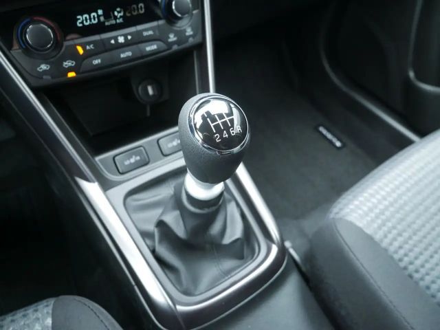 Suzuki S-Cross Hybrid