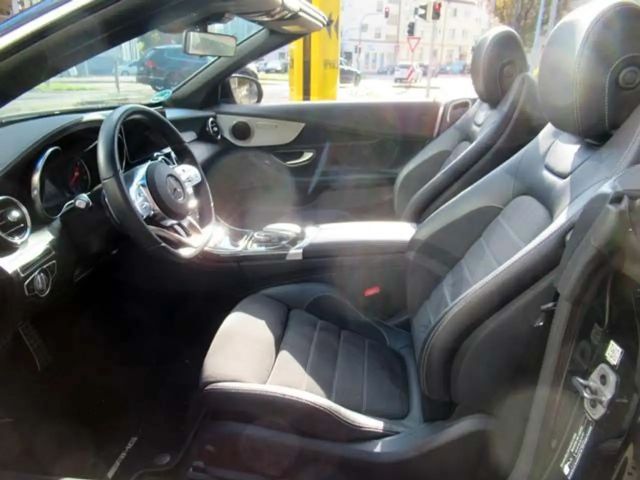 Mercedes-Benz C 180 AMG Line Cabriolet