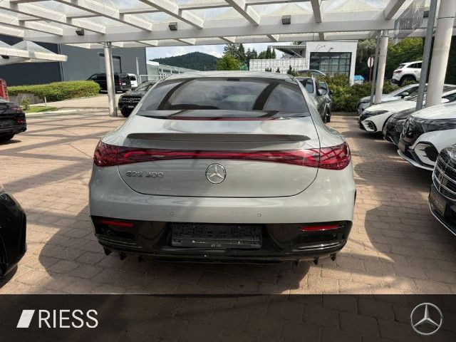 Mercedes-Benz EQE 300 Sedan