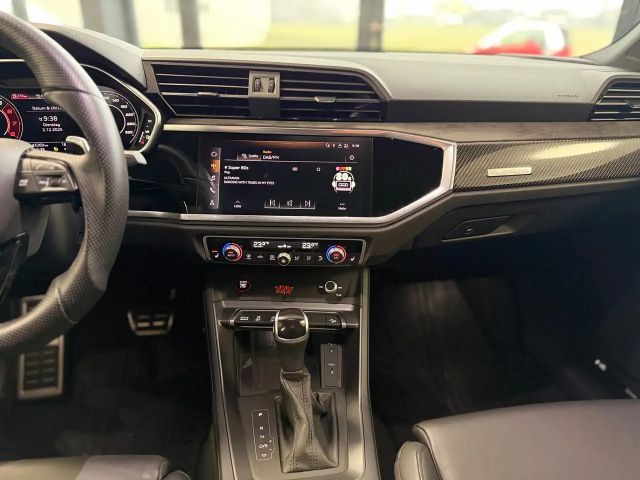 Audi RS Q3 RSQ3 2,5 TFSI *GARANTIE* SONOS* PANO* OP SCHWARZ*