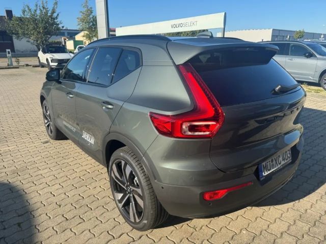 Volvo XC40 Dark Ultra