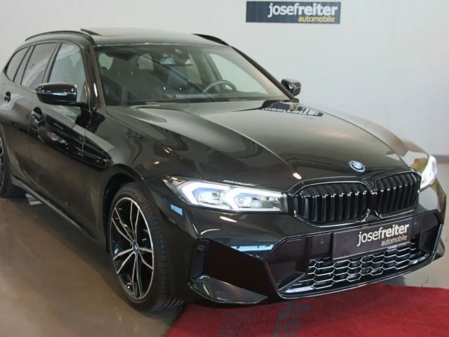 BMW 320 320e M-Sport Touring xDrive