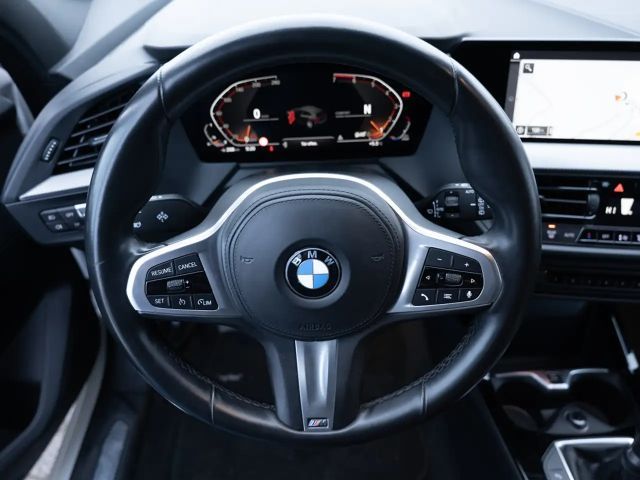 BMW 118 118i M-Sport Sedan