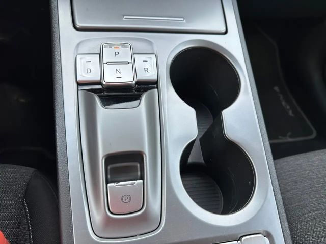 Hyundai Kona 64 kWh Electric