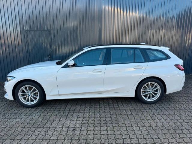 BMW 318 318i Touring