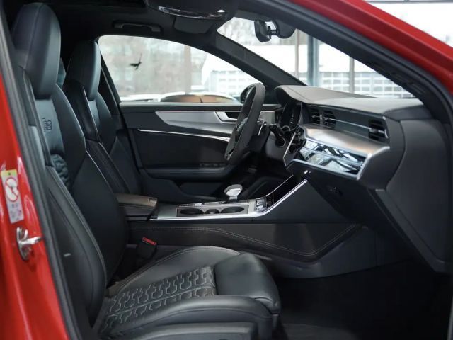 Audi RS6 Avant Quattro