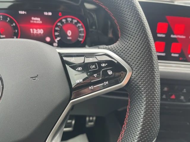 Volkswagen Golf 2.0 TSI Golf VIII